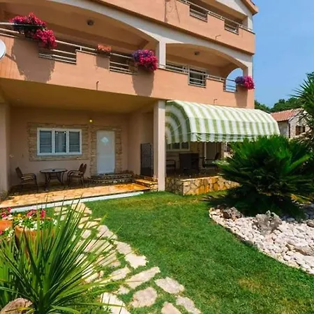 Gordana - Cdn02100e-syc Apartman *